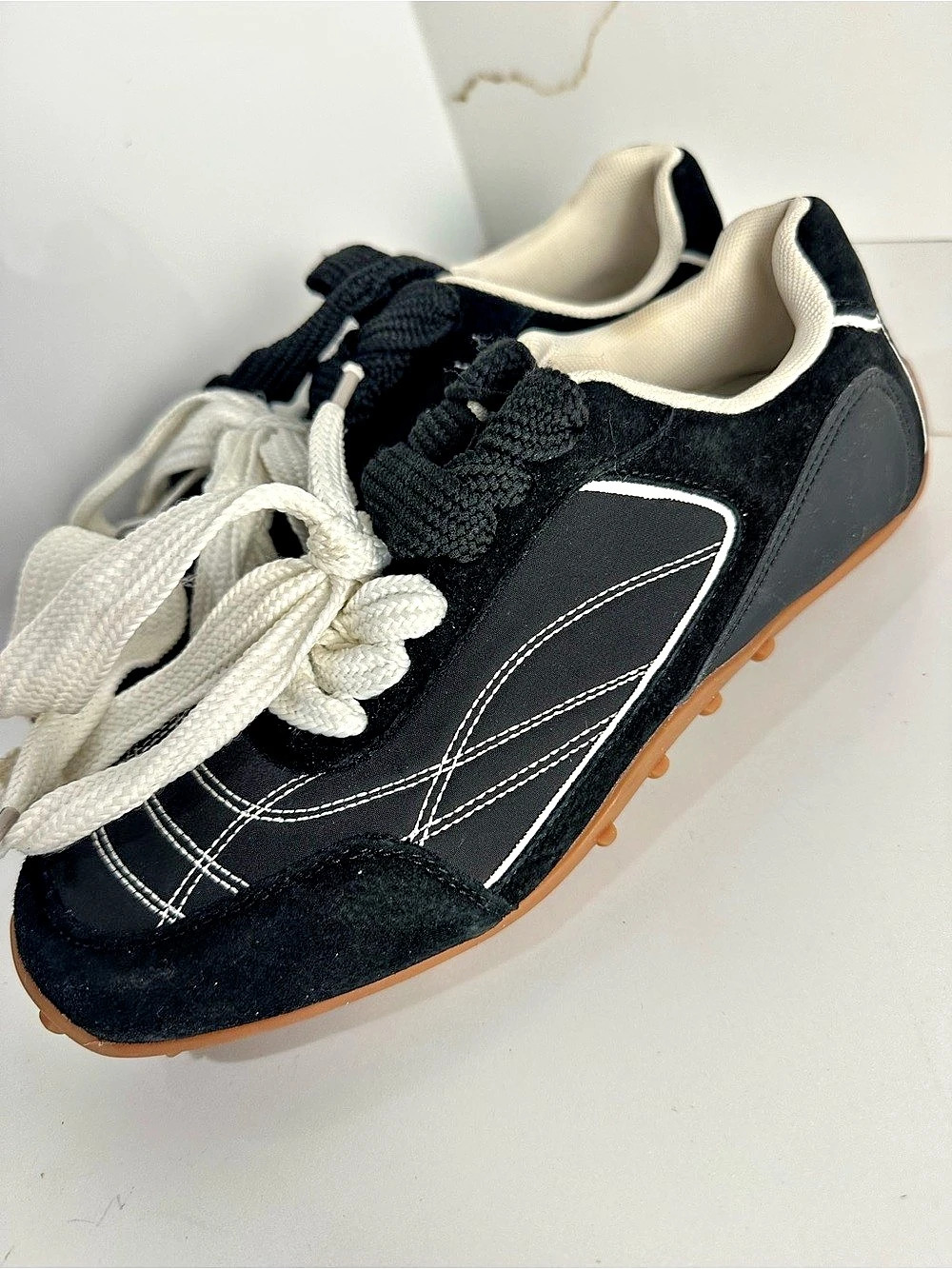 BERNESS Lacey Dual Bows Trail Sneakers size 11